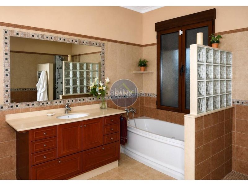 Foto 35da6f1f-bca0-42e3-9226-54e9078172ad. Chalet  a la venta en Bufali