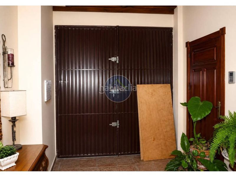 Foto 6fbbcc28-7bb0-4d04-8bea-0d8fee7efd52. Chalet  a la venta en Bufali