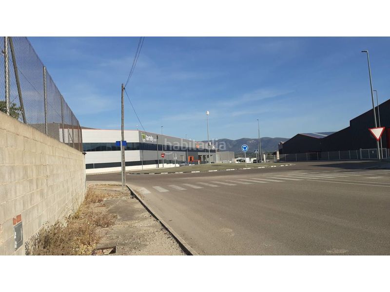 Foto b4c7bc79-a590-46b5-bcaf-5259e3d97186. Area edificabile industriale in Olleria (l´)
