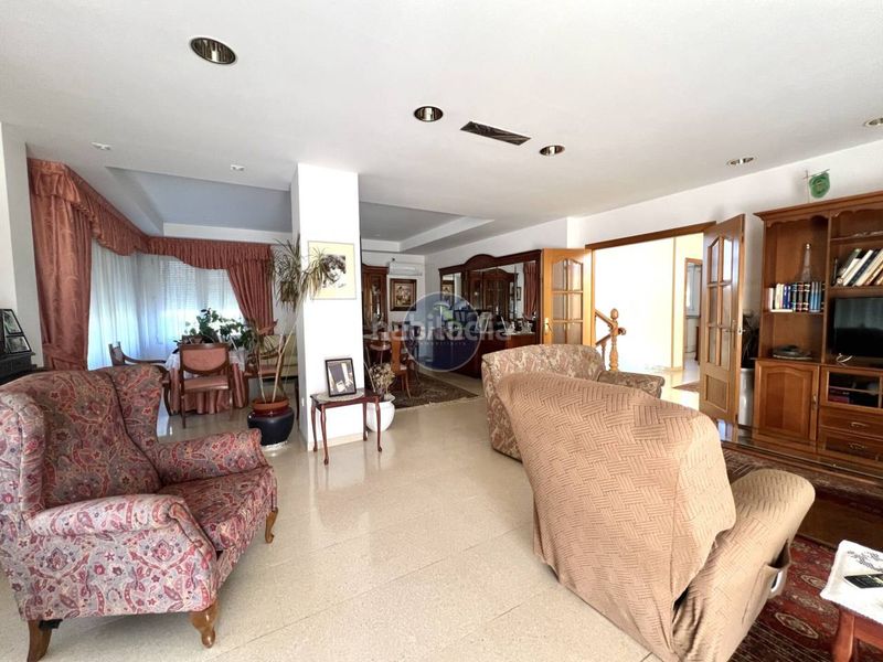 Foto 88d3aaab-a940-4e63-aa67-2bcae863d38b. Casa amb calefacció aparcament piscina a Olleria (l´)