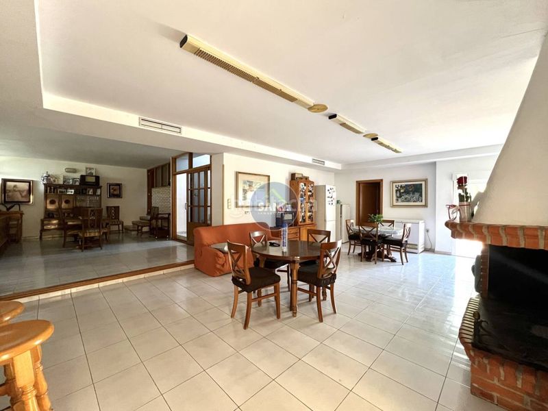 Foto 9ba91f7c-4d35-436f-a307-b70a0b735975. Casa amb calefacció aparcament piscina a Olleria (l´)