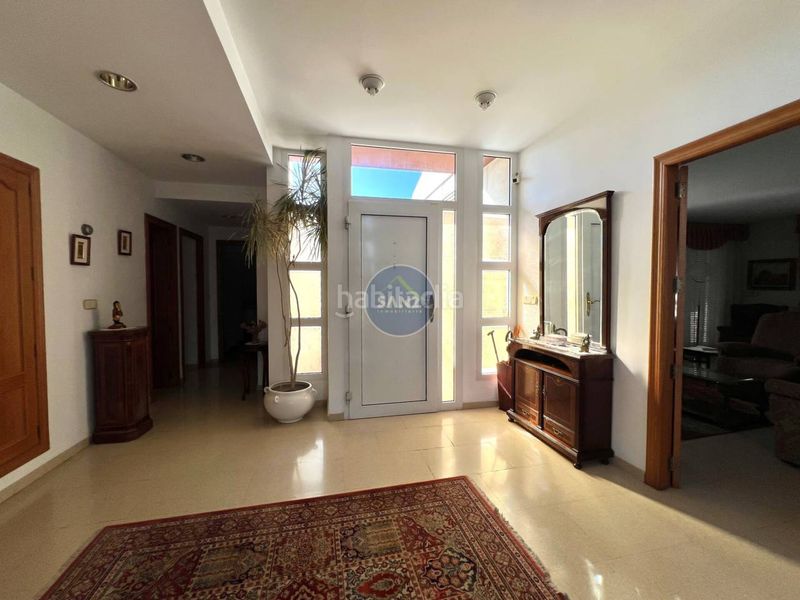 Foto ace3edc6-cab2-4186-9627-0ac6650c6277. Casa amb calefacció aparcament piscina a Olleria (l´)