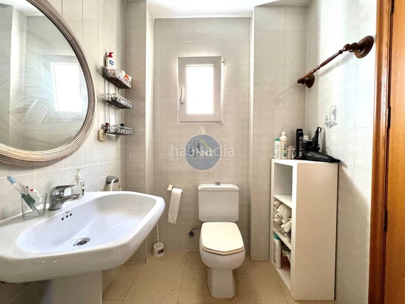 Foto e08e4890-d636-4601-8a44-3e3bd08b2043. Casa amb calefacció aparcament piscina a Olleria (l´)