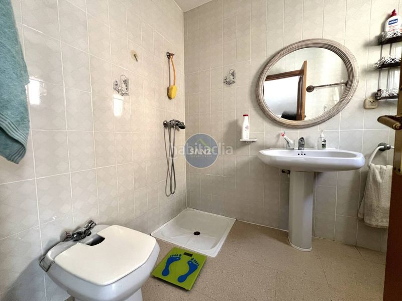 Foto f420176a-ef0b-400d-86e3-7ea17db919ea. Casa amb calefacció aparcament piscina a Olleria (l´)