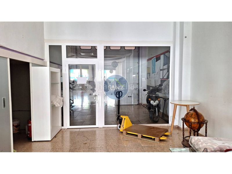 Foto 9c8742fe-f0df-45c1-8c74-71267bafa834. Location local commercial dans Olleria (l´)