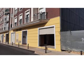 Local Comercial  San ignacio. Local versátil para comercio, garaje o almacen en ontinyent
