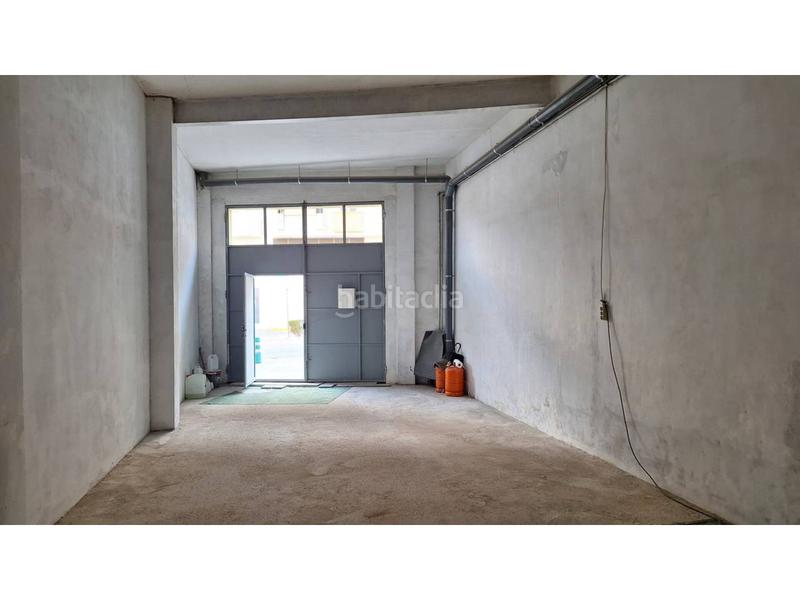 Foto 637f68b5-05e2-4d09-87a4-0efb4cf9bd09. Lloguer local comercial a Olleria (l´)