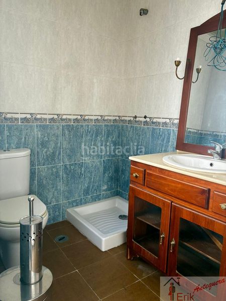 Foto 63169be1-d2e8-4694-84fd-87377b18e6b5. Casa adossada a Centro Antequera
