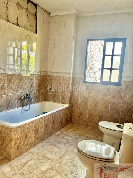 Foto 9630006d-908a-49f7-a750-8df31b9ccaf1. Casa adossada a Centro Antequera