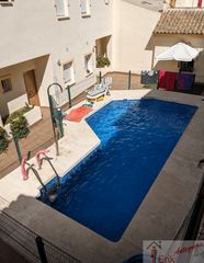 Rent Apartment  Pepin acunas. Fuente de piedraapartamento