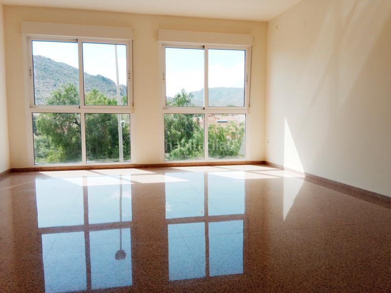 Foto 4bb7e910-91af-4776-9946-939bf1ffb09d. Duplex dans calle marina española 17 dans Centro Elda