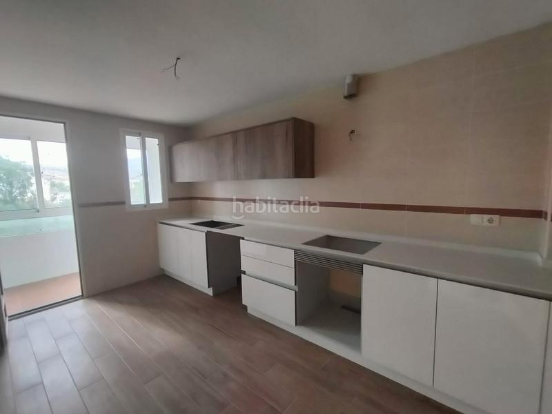 Foto b0ee0196-a8a4-4cae-8501-6df6d8c49ee6. Duplex dans calle marina española 17 dans Centro Elda