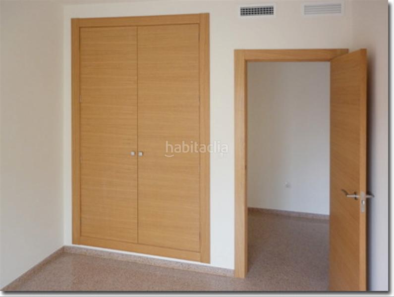 Foto bc1c2433-d91c-4a25-b83f-4bd84dd0cd3c. Duplex dans calle marina española 17 dans Centro Elda