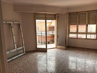Appartement  Carrer daniel de nueda 2. Opoturnidad¡¡¡ gran piso monóvar