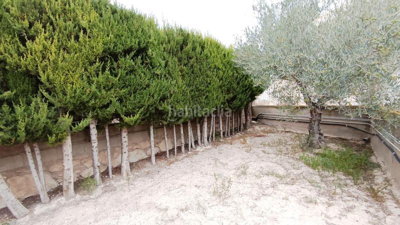 Foto a2c67fea-0c6d-40a6-8685-d648f384c0e6. Chalet expectacular chalet cerca en San Crispín-Huerta Nueva-Estación Elda