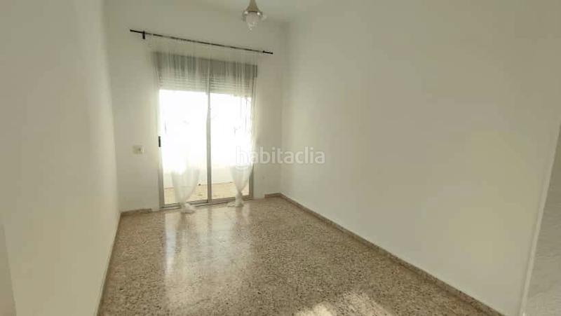 Foto a4b0756d-ea7b-4a7a-b505-5fbb1a8458aa. Alquiler piso  en alquiler para entrar a vivir en Elda