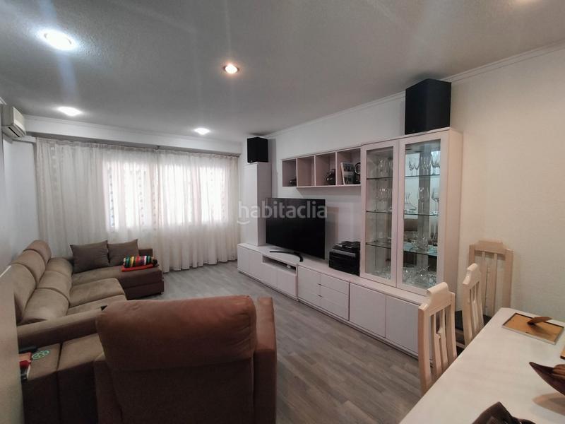 Foto b4359944-c10c-45d8-8d45-4ae9823f0d29. Appartement avec chauffage dans Novelda