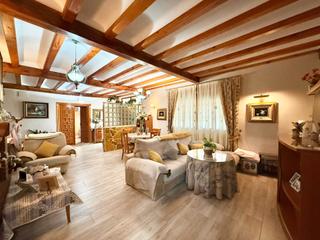 Xalet  Calle san crispín 25. Casa campo elda, chalet