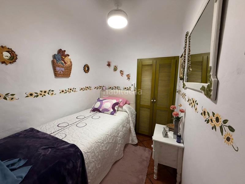 Foto c46bd024-0006-4bba-95c5-b877b2f18199. Chalet dans calle san crispín 25 dans Plaza de Toros-Avenida Chapí-Trinquete Elda