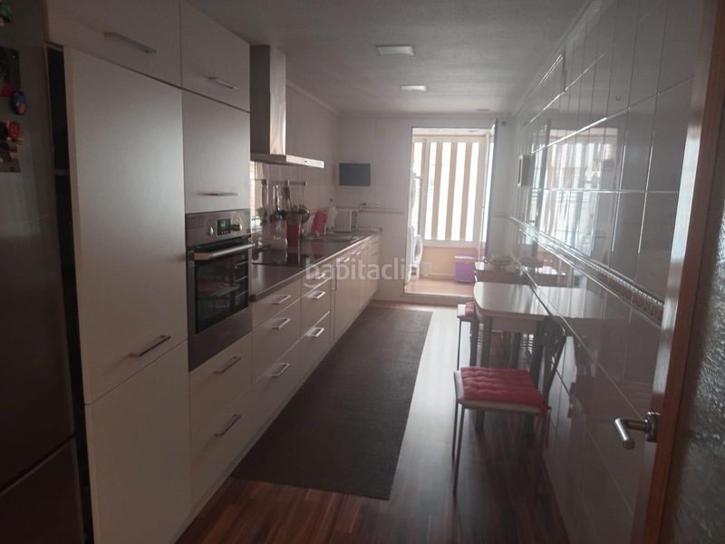 Foto 2ba7cbe8-4f18-4544-9318-f514e8f6b39f. Flat with parking in Plaza de Toros-Avenida Chapí-Trinquete Elda