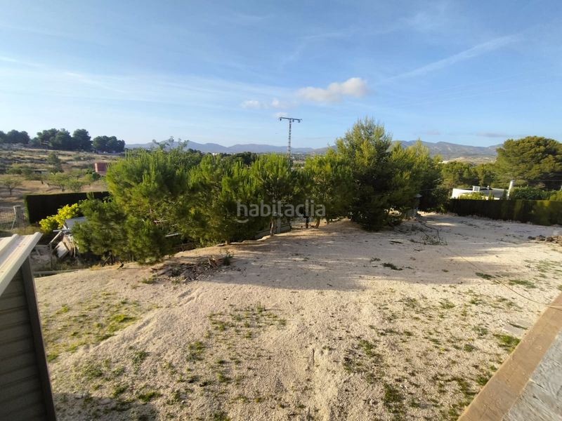 Foto f21d95a9-d1dc-4ac7-9467-5a58232a6c4d. Xalet a partida camara 7062 a San Crispín-Huerta Nueva-Estación Elda