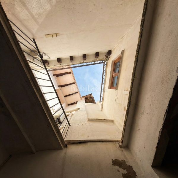 Foto 415e9248-74fa-48ca-a632-31035f2527f5. Casa adossada a Xàtiva