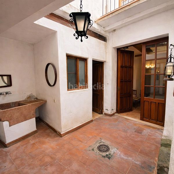 Foto 62628e75-f4e3-4a6f-bee1-c0a149b30afe. Casa adossada a Xàtiva
