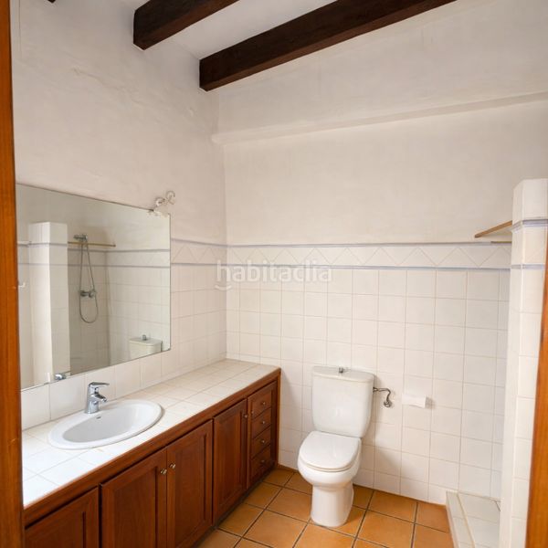 Foto a19427dc-2efc-404c-808d-38129305884e. Casa adossada a Xàtiva