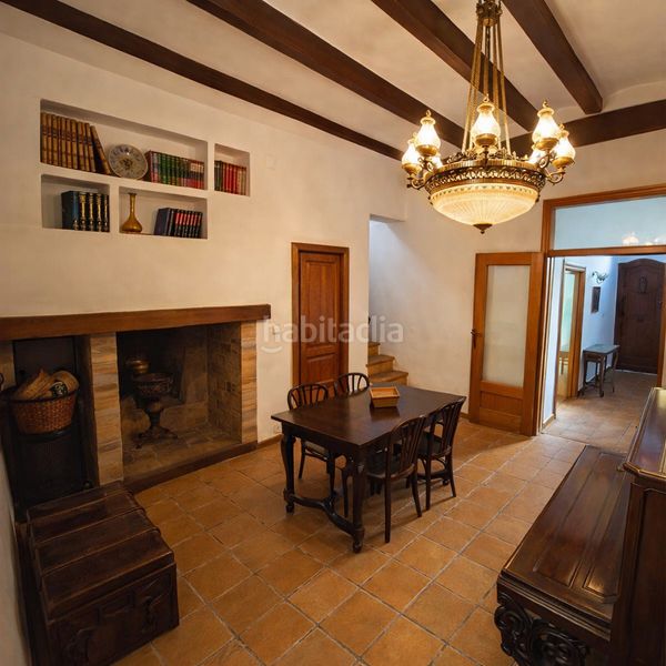 Foto e454ad87-e281-4e93-92b8-cc9c04c07d7e. Casa adossada a Xàtiva