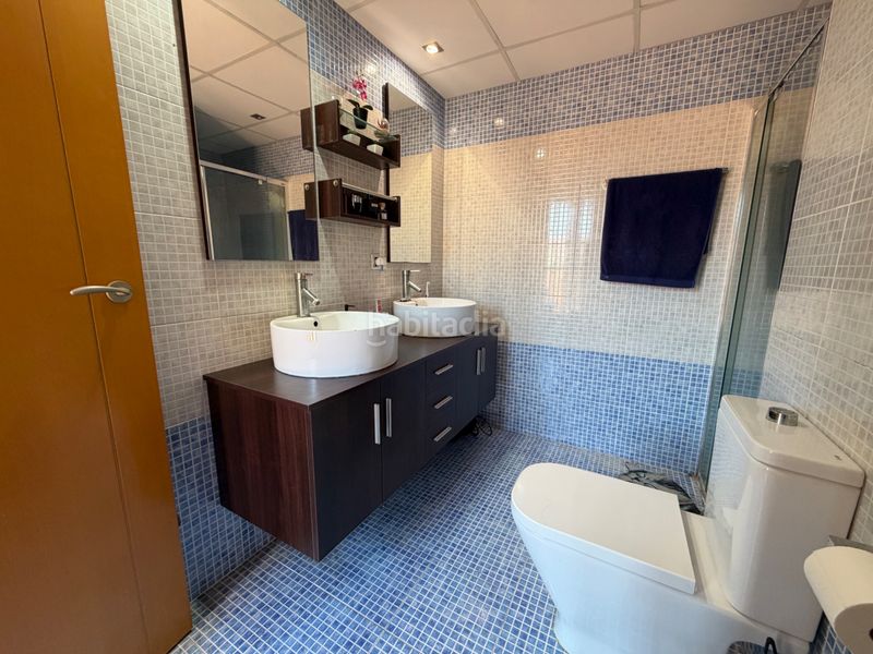 Foto b0c9a893-b540-422c-a8eb-3ce3a709b1c9. Duplex in Benetússer