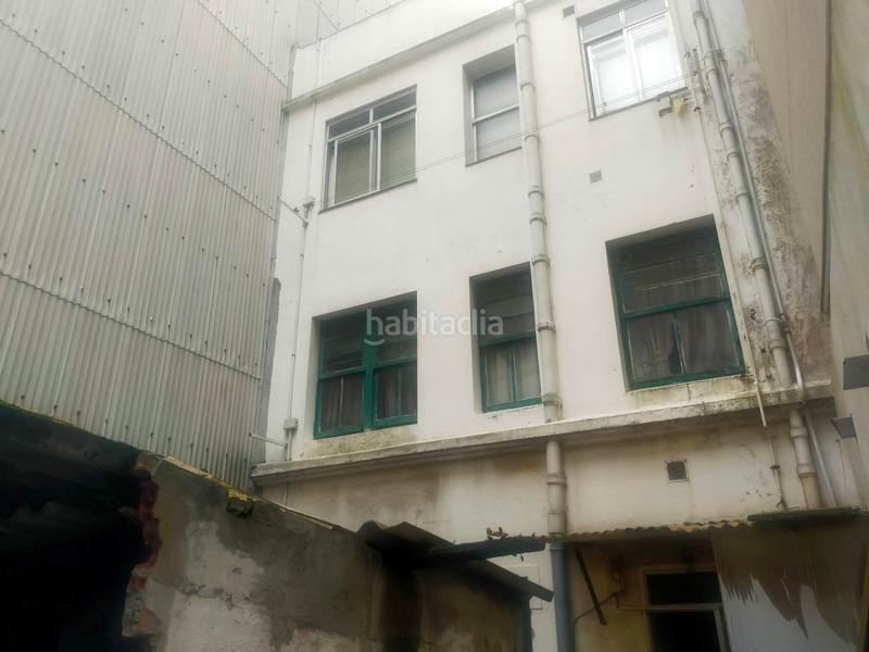 Foto 3cc03686-d319-4bdb-a723-da5a400a6f09. Edificio en calle faro 35 en Monte Alto - Zalaeta - Atocha Coruña (A)