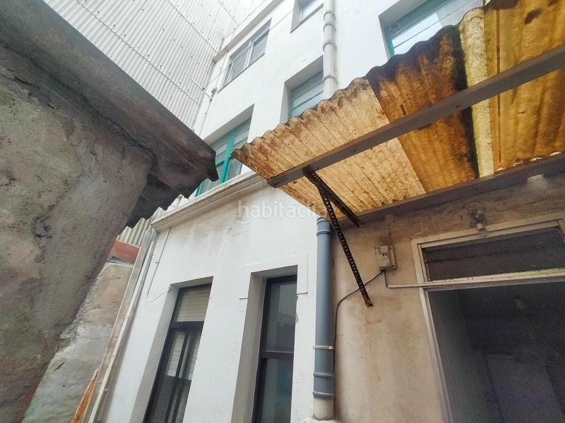 Foto d2c24bea-bcd7-4a5d-96c0-9366d1eb4f3d. Edificio en calle faro 35 en Monte Alto - Zalaeta - Atocha Coruña (A)