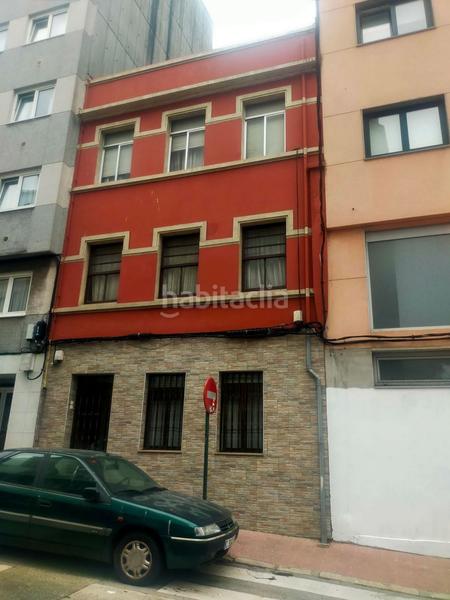 Foto f9d57073-e690-487d-8b24-9973a9554b5f. Edificio en calle faro 35 en Monte Alto - Zalaeta - Atocha Coruña (A)