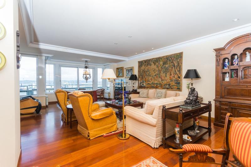 Foto 8a860d51-1e80-478b-bc7c-5c65c5310e18. Appartement avec parking dans Ensanche Coruña (A)