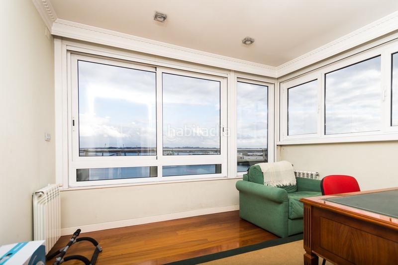 Foto f4f93d93-469a-44ff-96c9-d08cab6412f4. Appartement avec parking dans Ensanche Coruña (A)