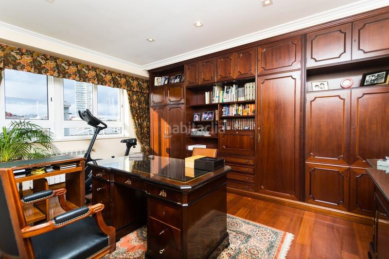 Foto 655cbb1f-0a56-47fd-862c-47498e2c1b8c. Flat with parking in Ensanche Coruña (A)