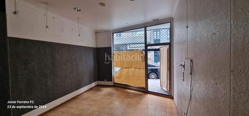 Foto 61bb40a3-94e3-4e77-bdf4-a2db32a42841. Local comercial en calle san vicente 6 en Os Mallos Coruña (A)