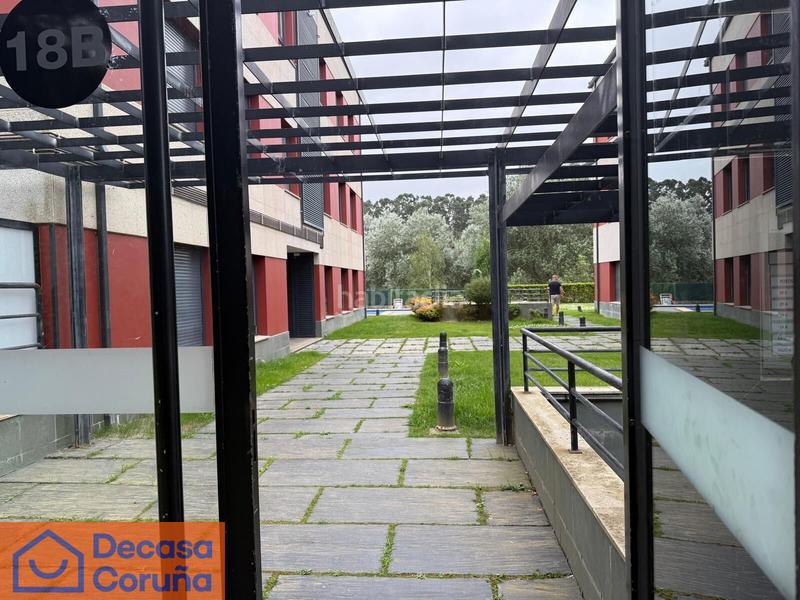 Foto 682671b6-a552-42a2-975d-c190a057d6e3. Àtic amb calefacció aparcament piscina a Maianca Oleiros