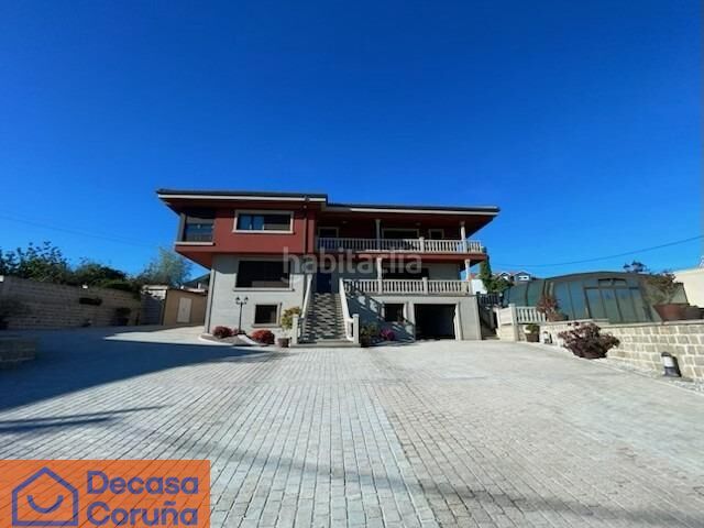 Foto befe40fe-2fe3-4442-9bd4-12b6f16c460d. Xalet amb aparcament piscina a Maianca Oleiros
