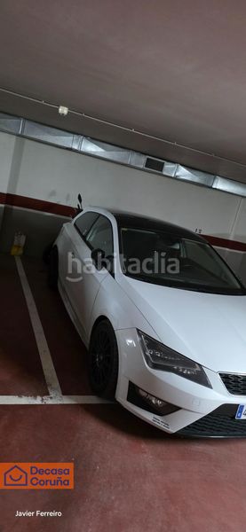 Foto 65fa561e-e735-49e6-9cbb-d50114f87e1f. Aparcament cotxe a Cambre