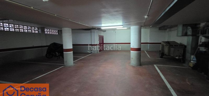 Foto 88f8046e-e92a-4ede-bcde-3b05c18bd0d4. Aparcament cotxe a Cambre