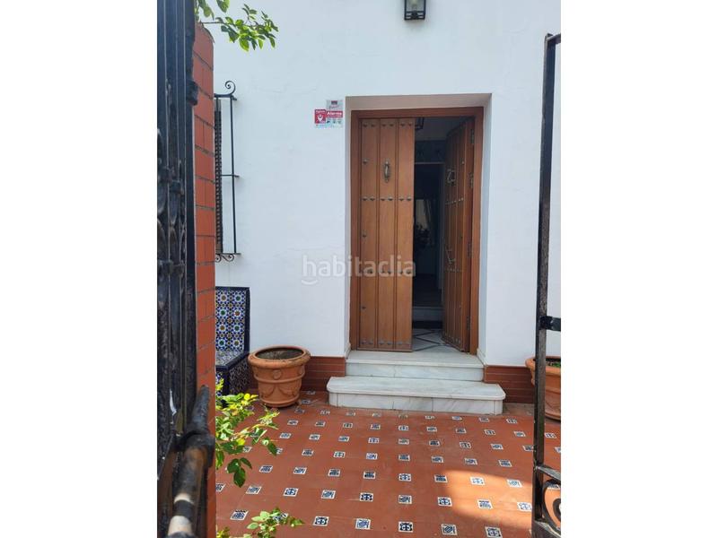 Foto 1371cf65-6c9b-4002-b876-73aabdcd4dd9. Chalet con parcheggio piscina in Gines