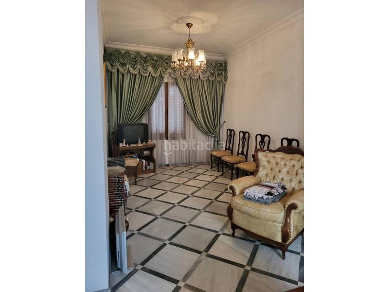 Foto 2d13cf9e-6266-4a03-b154-2401d6fe9a6a. Chalet con parcheggio piscina in Gines