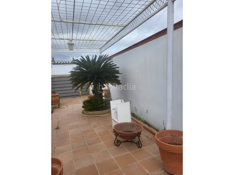 Foto 5856ec33-2208-4b2e-b854-88f2f11e7569. Chalet con parcheggio piscina in Gines