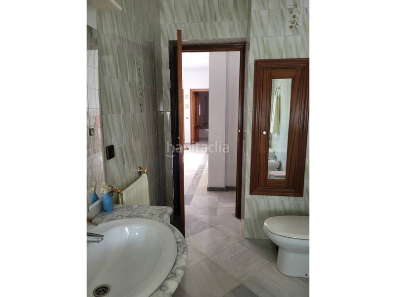 Foto 892cbb72-bdb5-4080-97e1-54016632988f. Chalet con parcheggio piscina in Gines