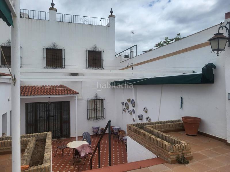 Foto a4847aaf-b223-47e9-9526-62cafec9d4a0. Chalet con parcheggio piscina in Gines