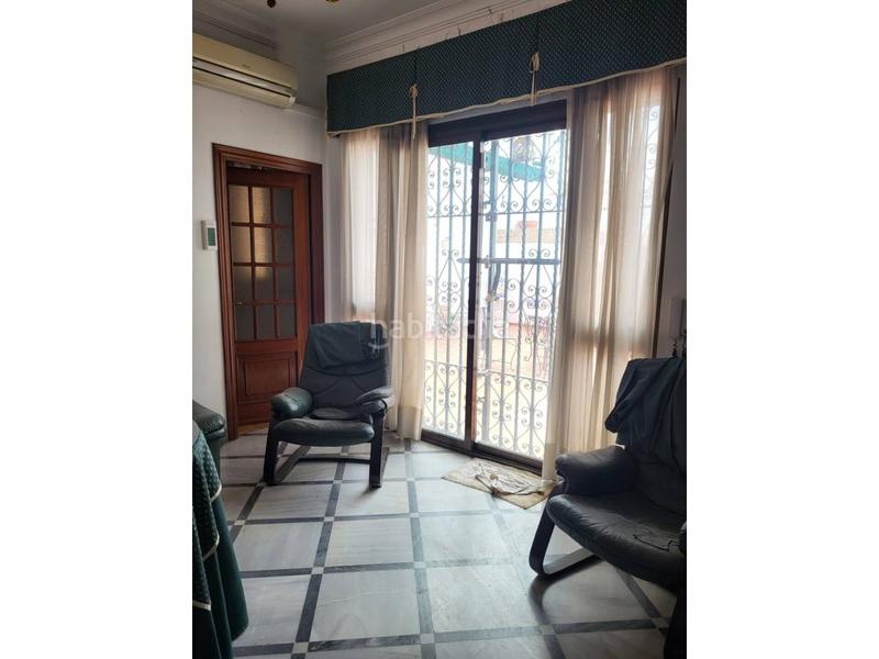 Foto ef6bc44b-d500-404a-ac31-ea1ecf8c6113. Chalet con parcheggio piscina in Gines