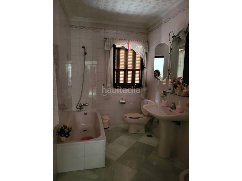 Foto f68d7ceb-6928-4bf8-87e7-8ab98e097d0c. Chalet con parcheggio piscina in Gines