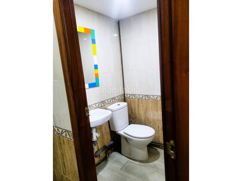 Foto e5567a68-6baf-43ad-9e80-c202c7b32a2f. Rent business premise in obradoiro 1 in Parque Alcosa Sevilla