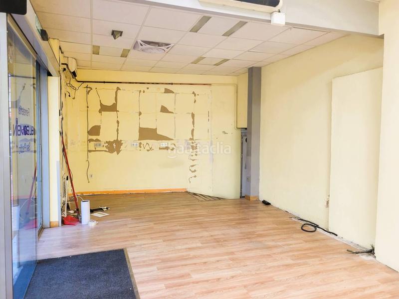 Foto 531f7f7a-839f-44e0-bb7f-10b188806b79. Location local commercial dans cristo de burgos 9 dans Sevilla